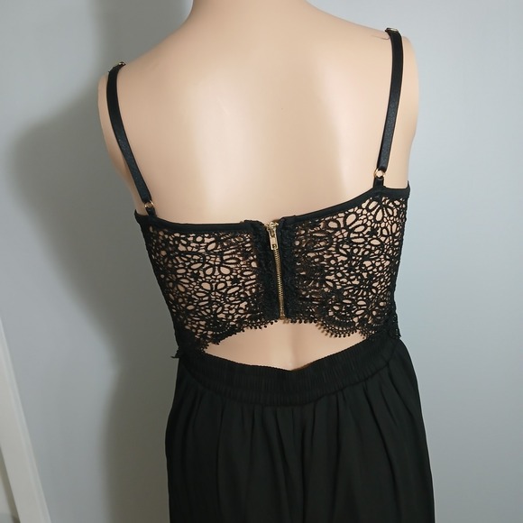 Blashe Jumpsuit Black Sz S Lace Cut Out Wide Leg Lined Adjustable Straps - Picture 7 of 13